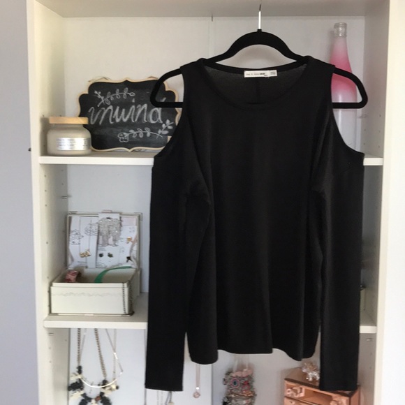 RAG & BONE Black Cold Shoulder Long Sleeve Top - Picture 2 of 8